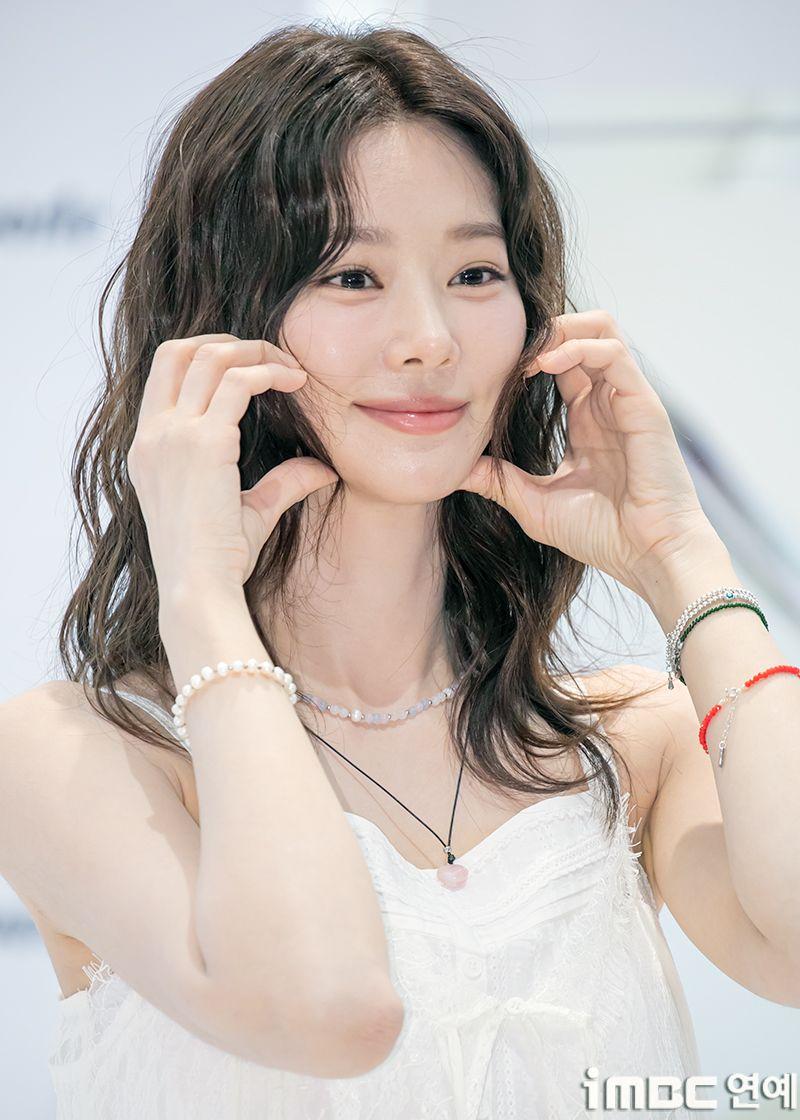 배우 이주빈