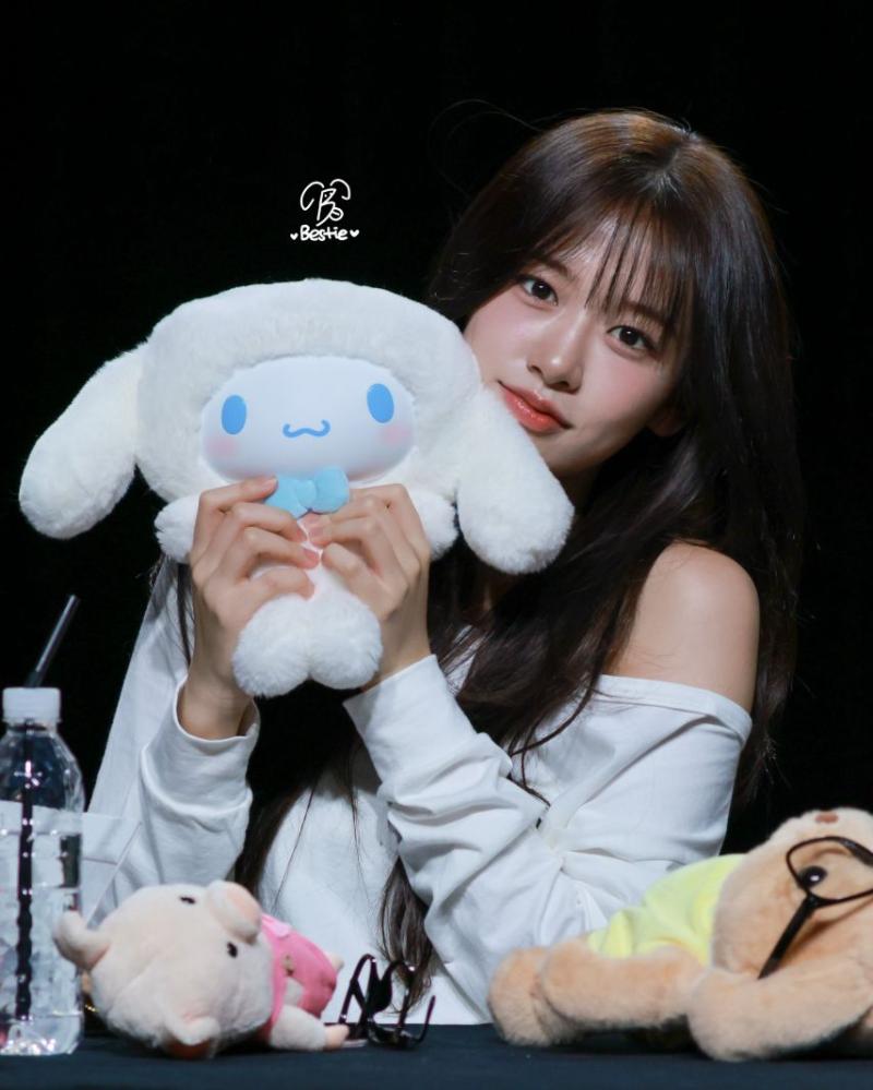 아이브 안유진