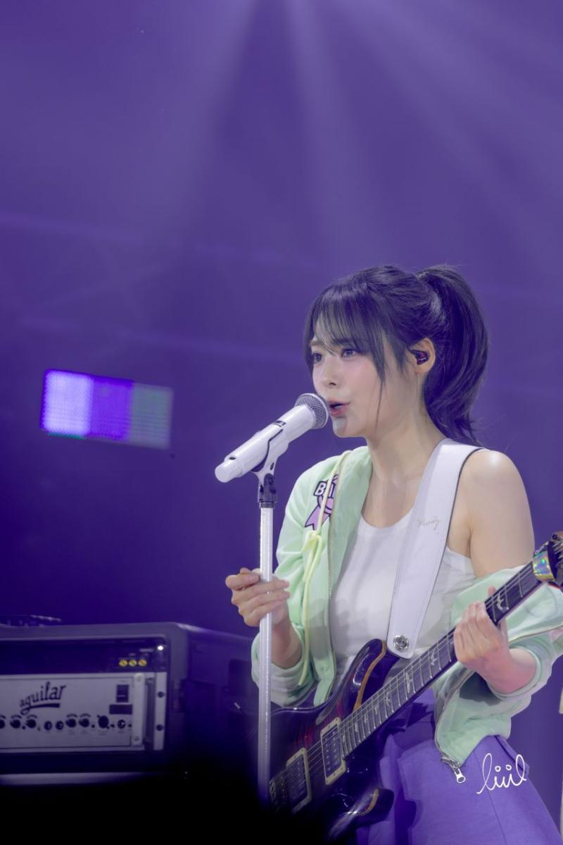 QWER 시연