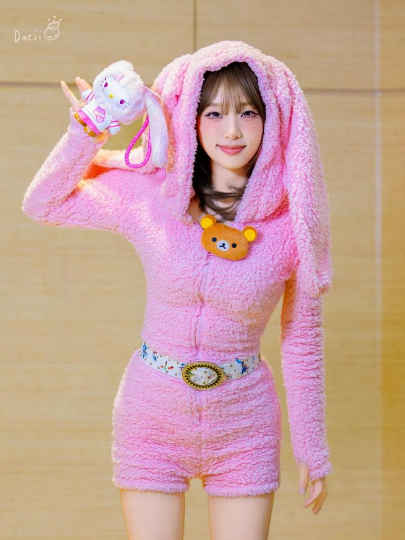 최예나