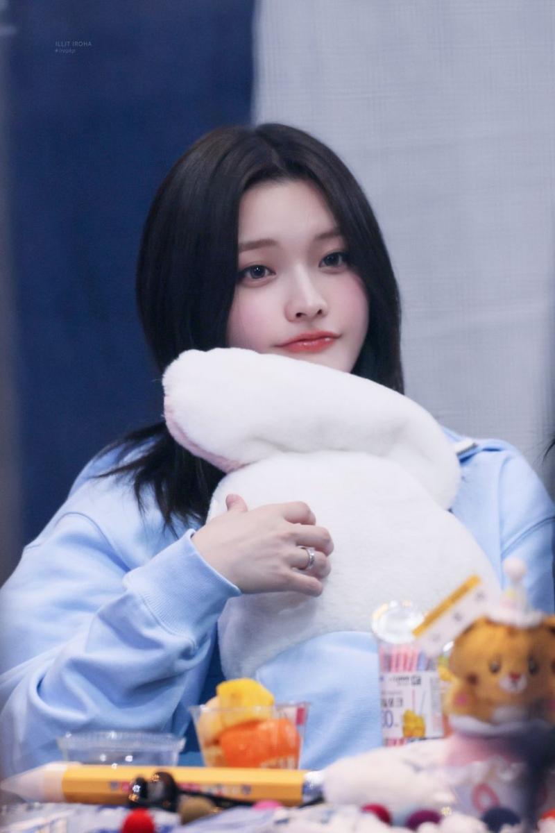아일릿 이로하