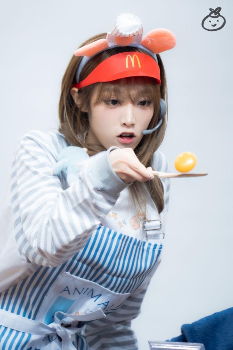 최예나