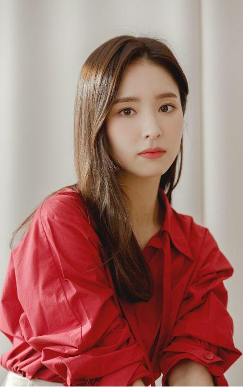 배우 신세경