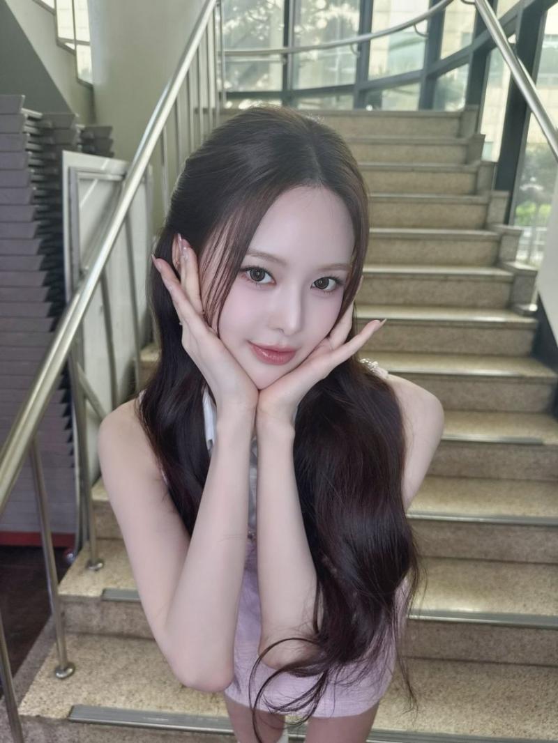 이즈나 방지민