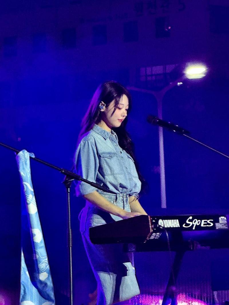 QWER 히나