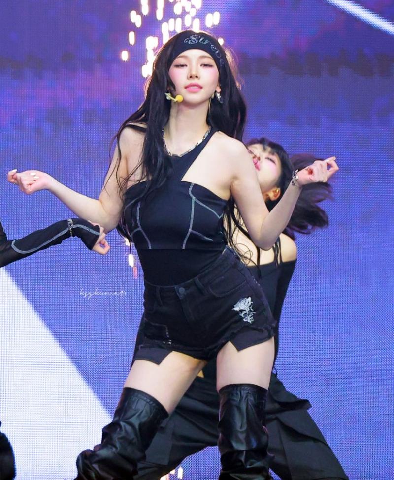 에스파 카리나