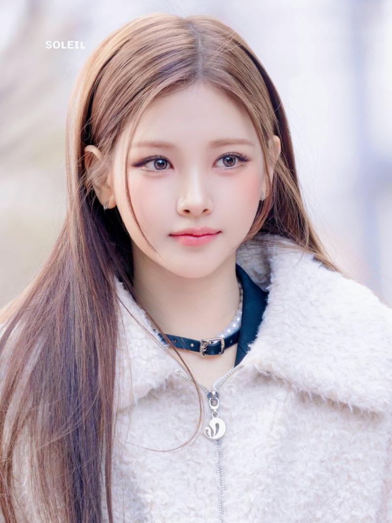 베이비돈크라이 이현