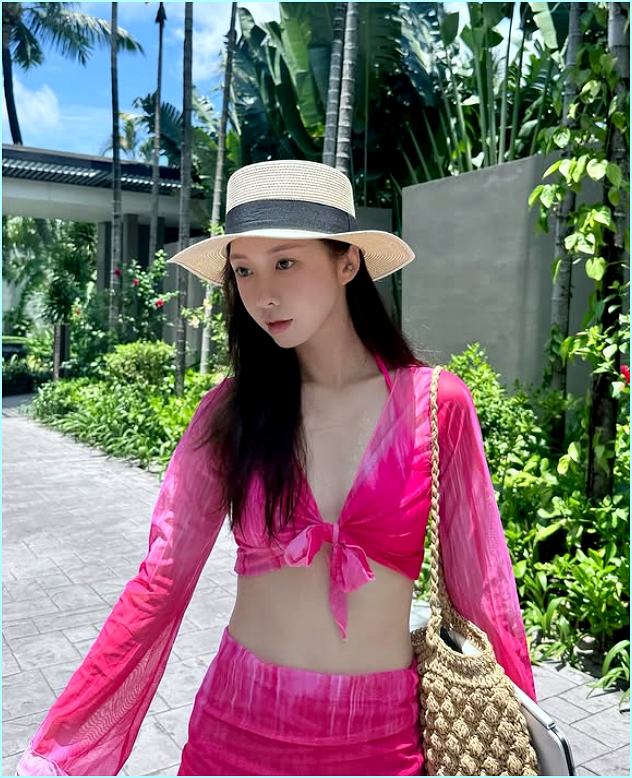 파이브돌스 다이아 출신  조승희 없는슴 옷으로 커버