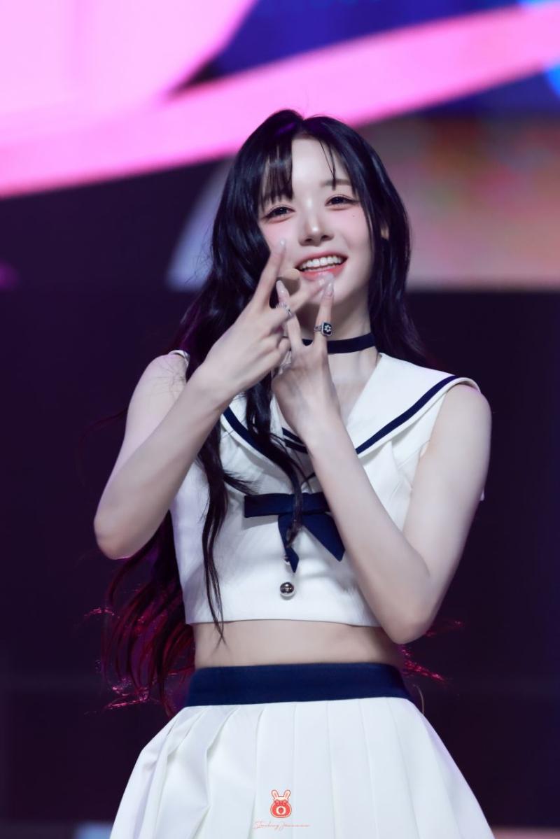 트리플에스 김채원