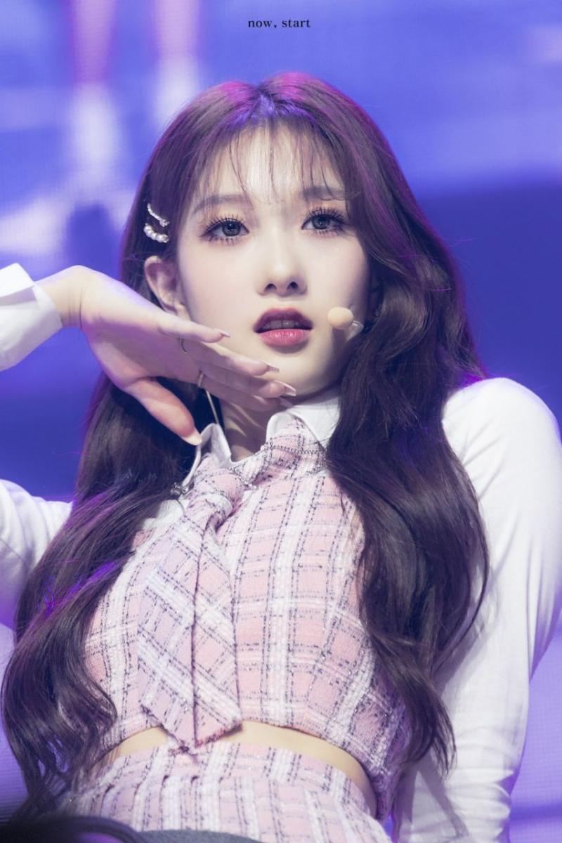 프로미스나인 이채영