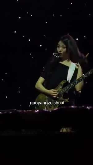 QWER 시연