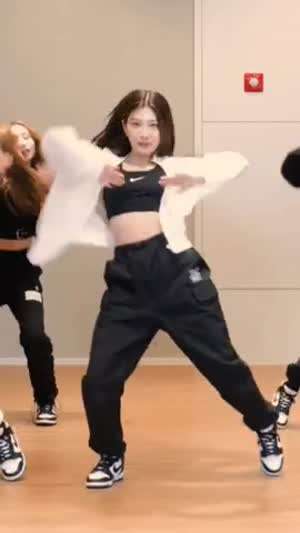 우아-민서