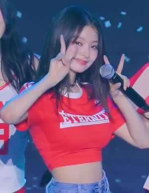 이나경