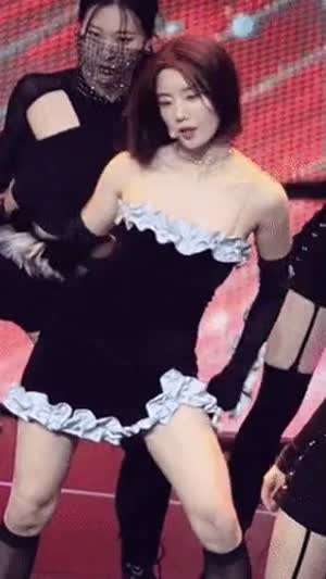권은비