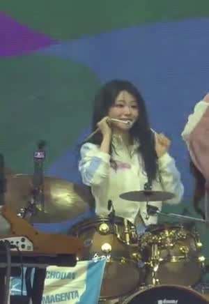 QWER 쵸단