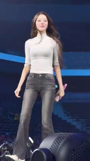 장원영 여친룩