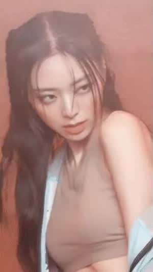 ITZY-유나