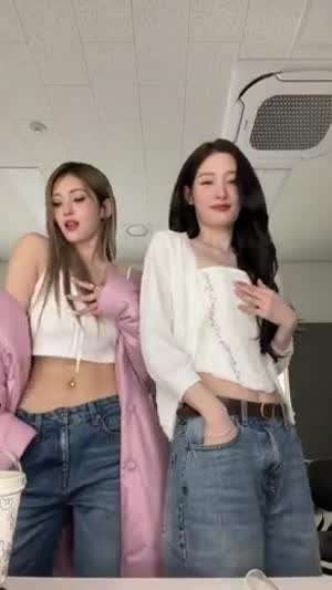 김세정 전소미 정채연 김소혜 아이오아이