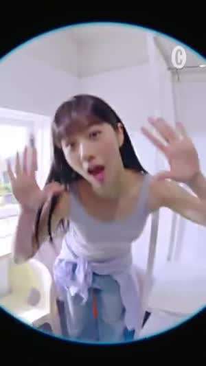 혜리 코스모폴리탄