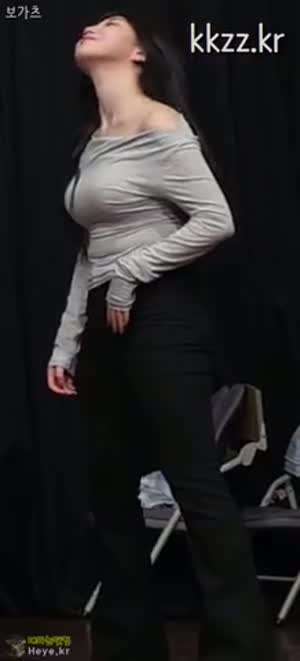 공격적인 피지컬 트리플에스 박소현