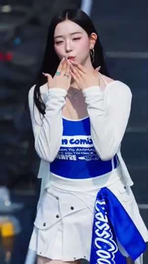 묵직묵직 트리플에스 김채연 모음 (스압)