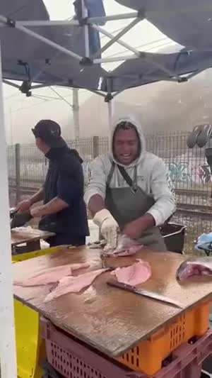 껍질만 네몫이야