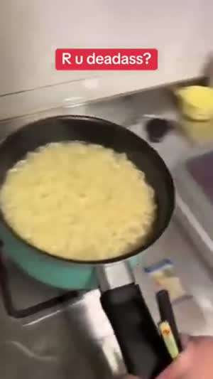 먹고 살기 힘드네